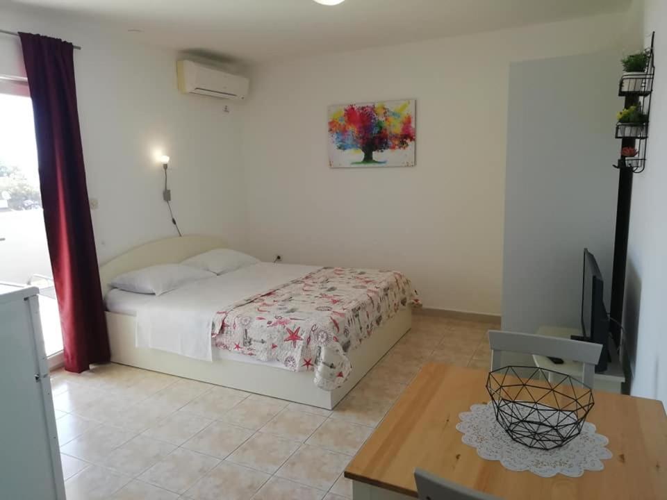 Apartmani Roko, Sevid มารีนา ภายนอก รูปภาพ